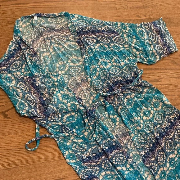 Pink Blush Summer Robe - Picture 2 of 3